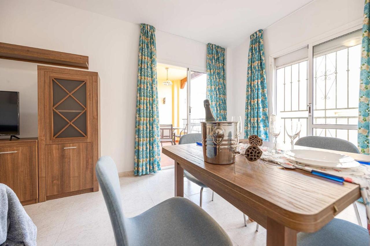 Apartamento Carabeo 2000 Nº5 Nerja Bagian luar foto