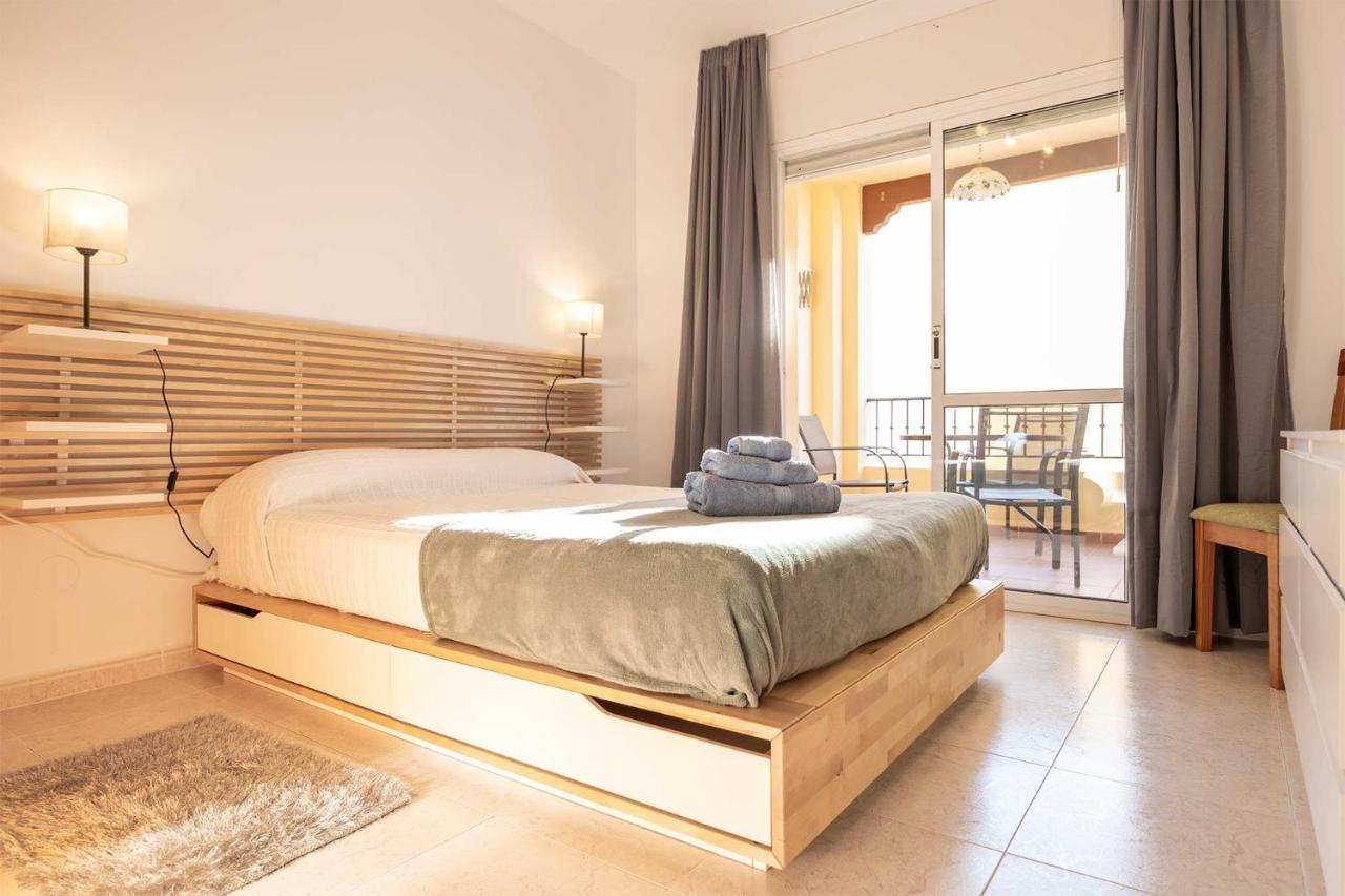 Apartamento Carabeo 2000 Nº5 Nerja Bagian luar foto